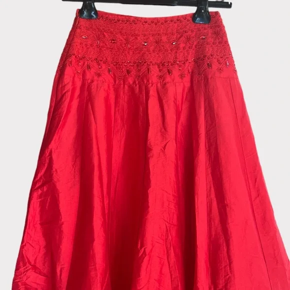 Free People One Women's Size 2 Red Party Beaded Embroidered Maxi Skirt Red NWOT - Picture 9 of 13